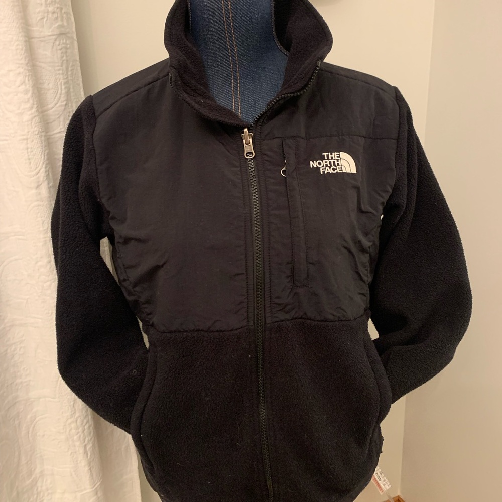 The North Face Women’s fleece coat size small
